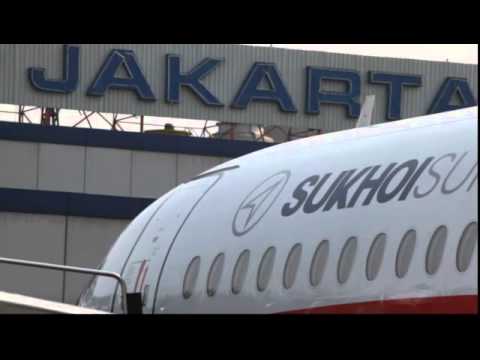 Последние видео разбившегося SSJ-100 в Индонезии