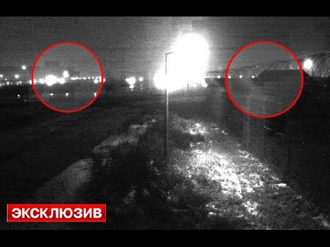 Момент столкновения самолета Falcon 50 со снегоуборщиком во "Внуково"