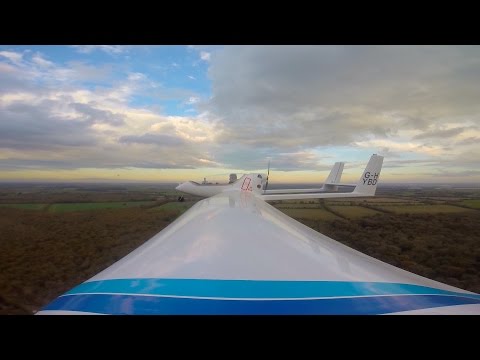 Первый испытательный полет гибридного самолета