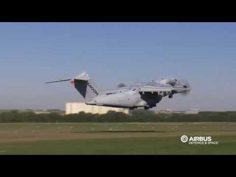Airbus A400M завершил тестовые полеты с грунтовых ВПП