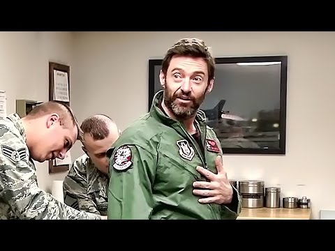 Хью Джекман полетал на истребителе F-16