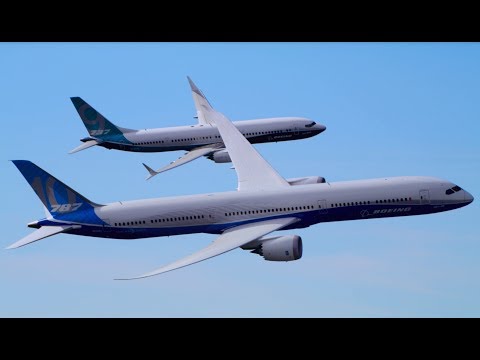 Boeing 737 MAX 9 и Boeing 787-10 Dreamliner
