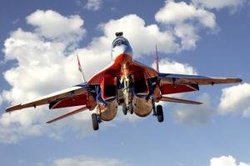 "Стрижи" и "Русские витязи" покажут высший пилотаж в Малайзии и на Мальте - Минобороны РФ