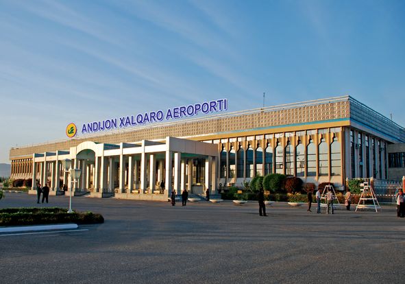 Andizhan Airport (Aeroporto Andizhan) .1