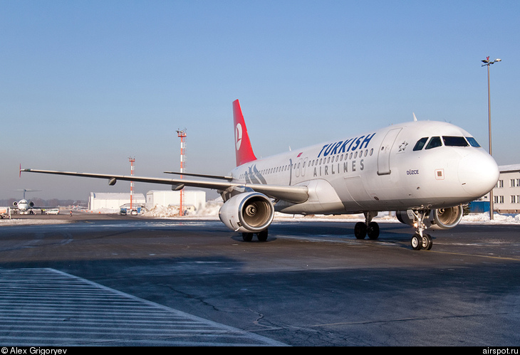 Airbus A320-230, Авиалайнеры, Turkish Airlines, TC-JLL, (cn 1996)
