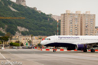 Фото: Airbus A320, Авиалайнеры, Monarch Airlines, G-OZBK, (cn 1370)