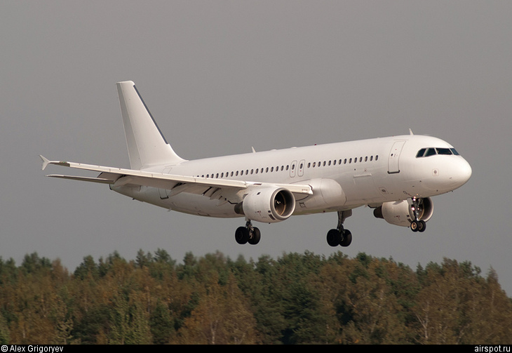 Airbus A320-210, Авиалайнеры, SmartLynx Airlines, YL-BBC, (cn 142)
