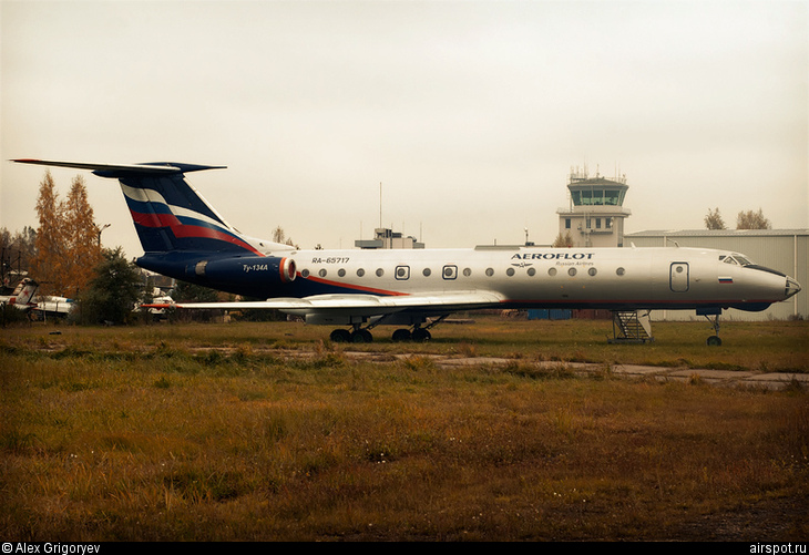 Туполев Ту-134А, Авиалайнеры, Аэрофлот (Aeroflot Russian Airlines), RA-65717, (cn 63657)